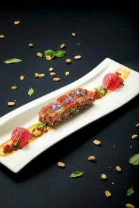 Entrée Tartare de thon à la vinaigrette thaï